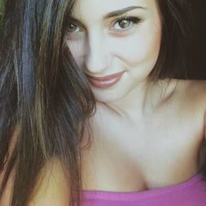 Meet your Posher, Riley